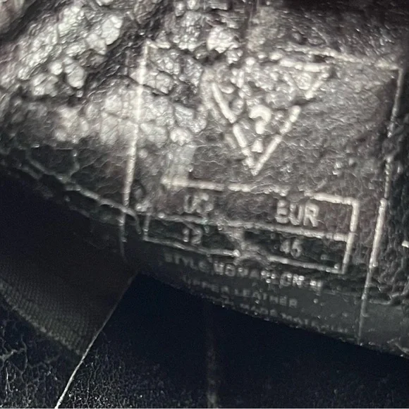 Guess Men's Marciano Black Leather Vintage Slip-On Shoes 12 Western‎ Chic Slick - Picture 16 of 16